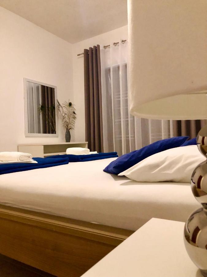 Hotel B&B Chamberlain Милна Экстерьер фото